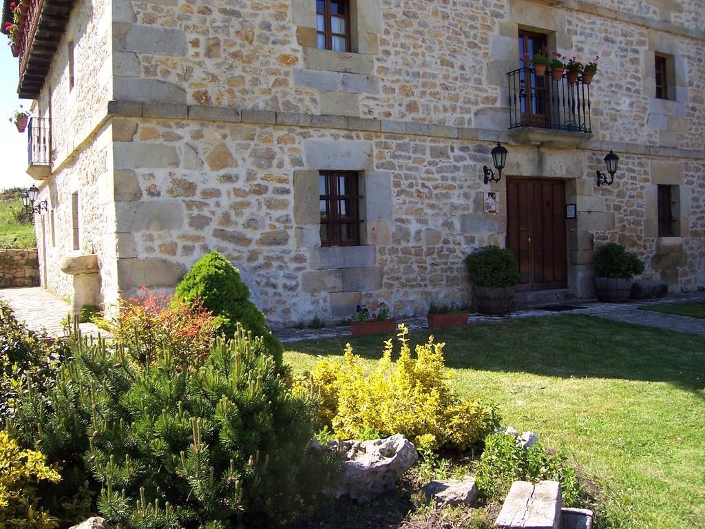 Casa Rural La Toba I Y II Bezana Kültér fotó