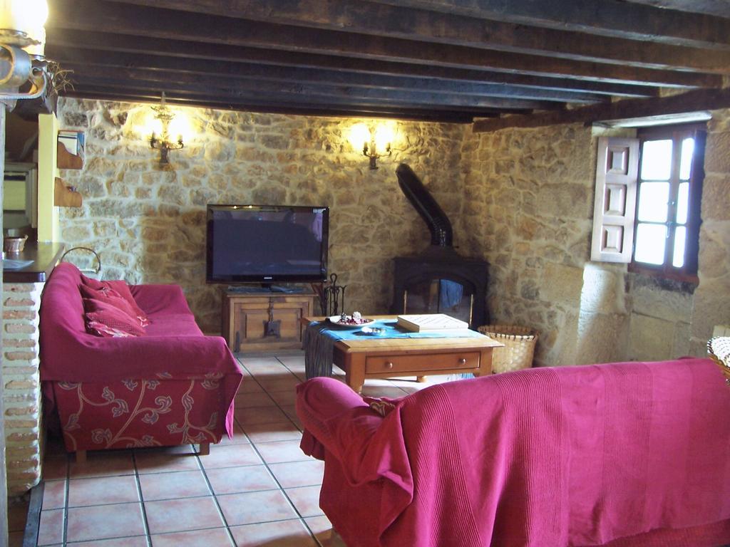Casa Rural La Toba I Y II Bezana Szoba fotó