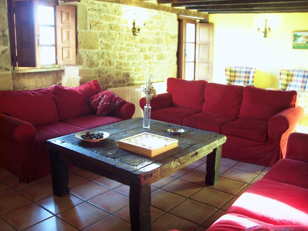 Casa Rural La Toba I Y II Bezana Szoba fotó