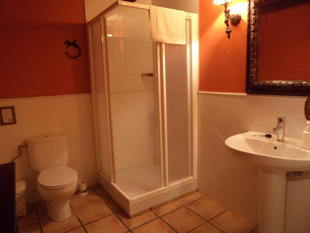 Casa Rural La Toba I Y II Bezana Szoba fotó