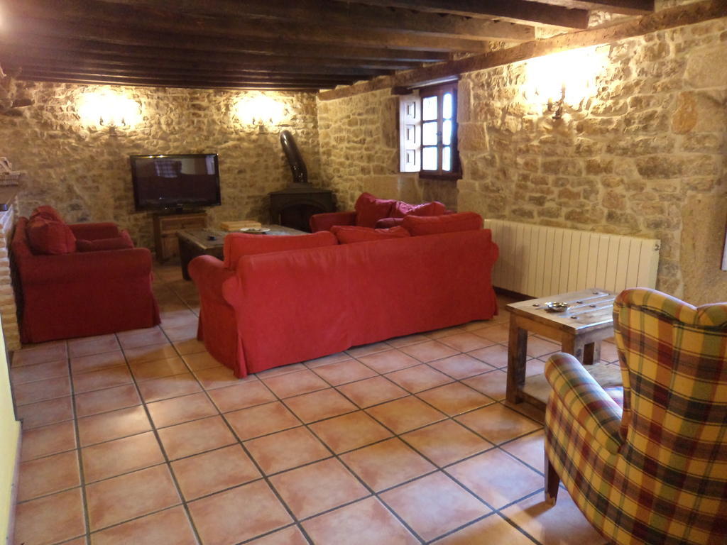 Casa Rural La Toba I Y II Bezana Szoba fotó